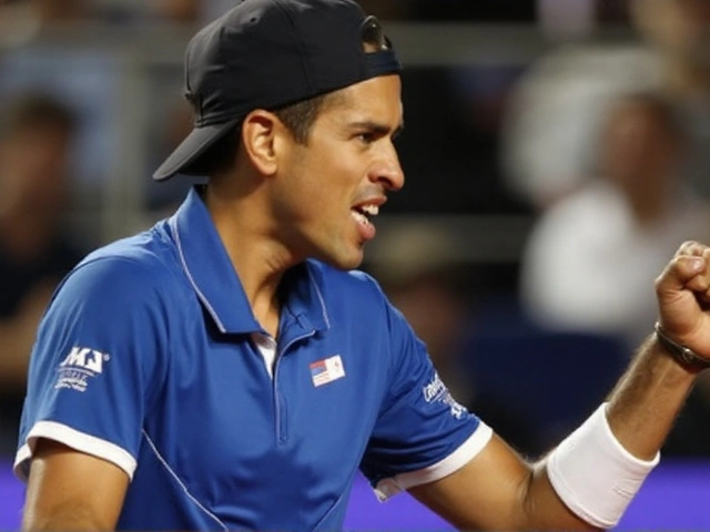 Alejandro Tabilo se abre paso en Chengdu tras vencer a Lloyd Harris en tres tie‑breaks