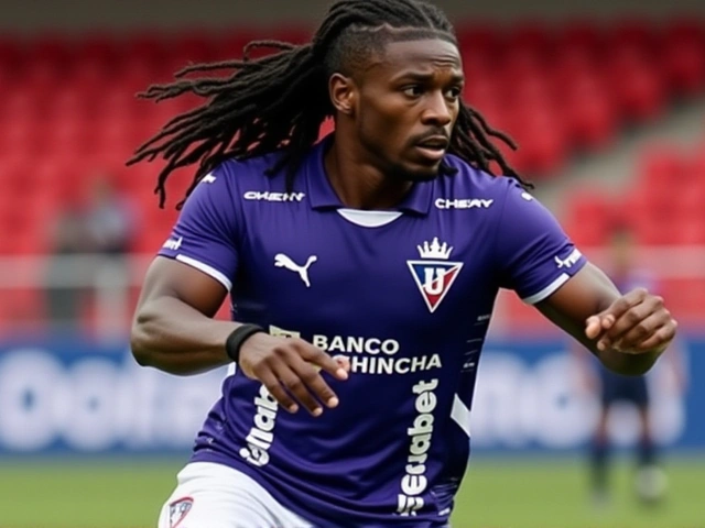 Liga de Quito remonta 1-2 a Emelec en Guayaquil y se acerca a la final de la Copa Ecuador